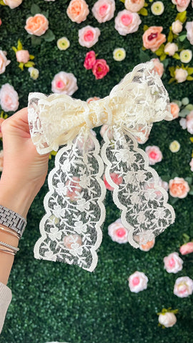 Stafford Lace Bow